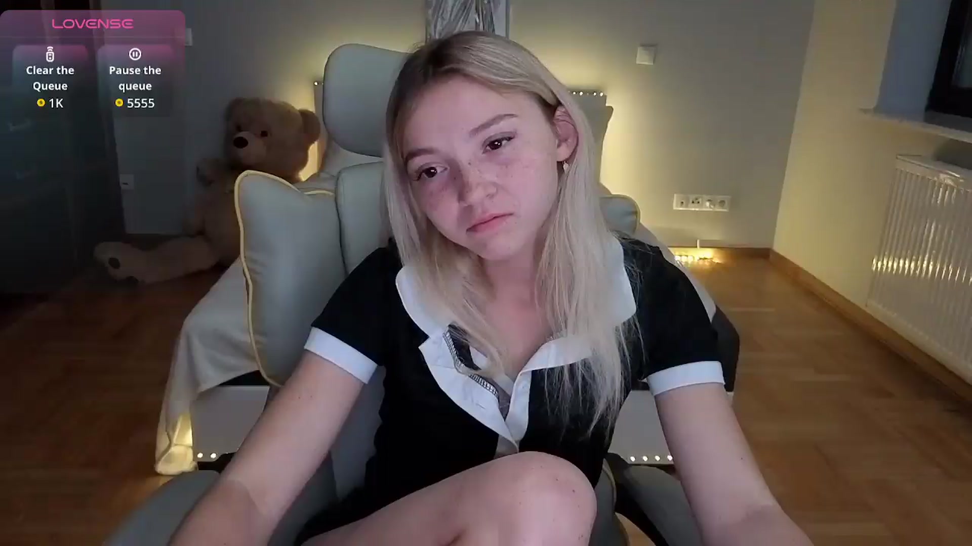 Gallery image thumbnail from Daisyy's myfreecams stream on, 07/08/2026, 21:58 image 18 of 20