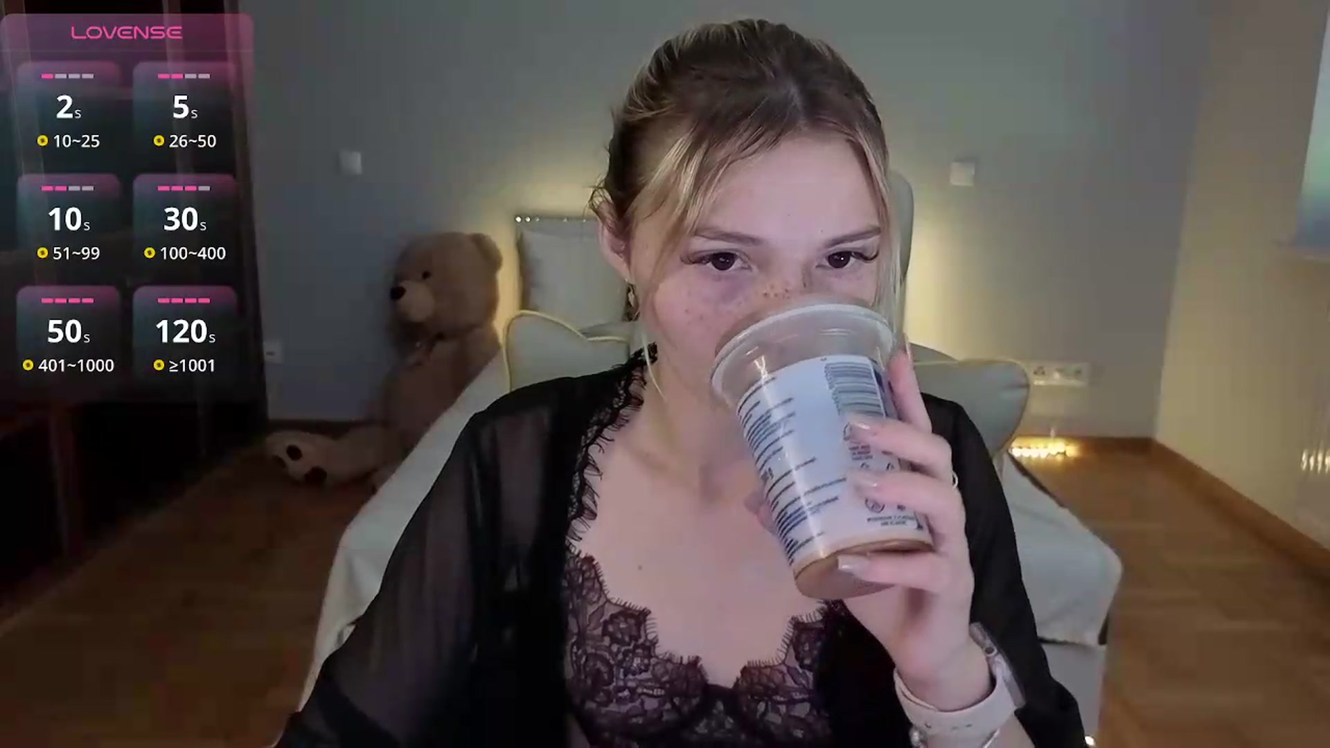 Gallery image thumbnail from Daisyy's myfreecams stream on, 07/09/2026, 12:52 image 3 of 20