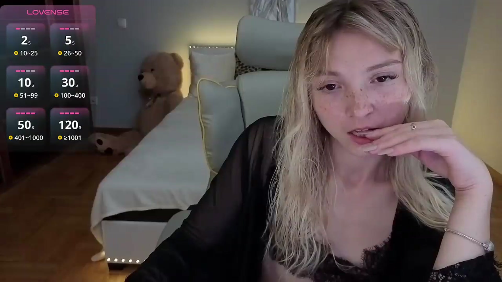 Gallery image thumbnail from Daisyy's myfreecams stream on, 07/09/2026, 15:12 image 6 of 20