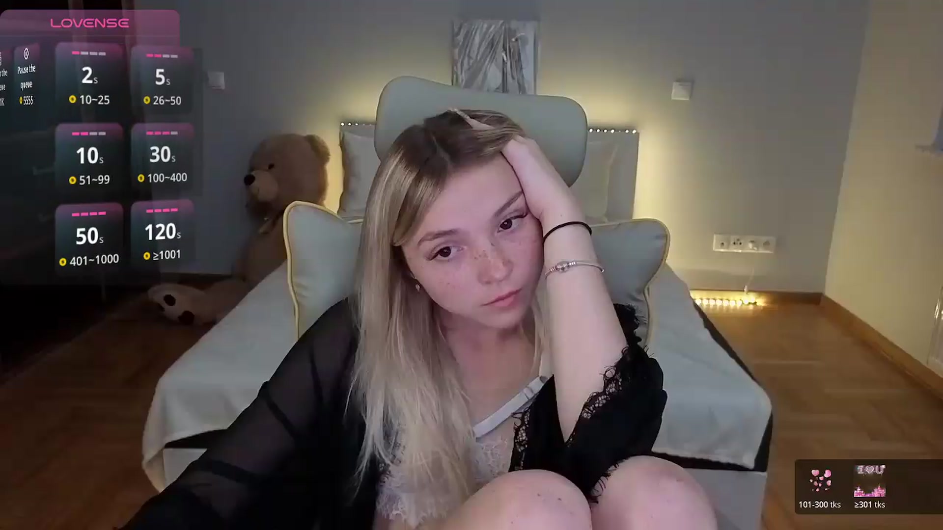 Gallery image thumbnail from Daisyy's myfreecams stream on, 07/09/2026, 19:00 image 11 of 20