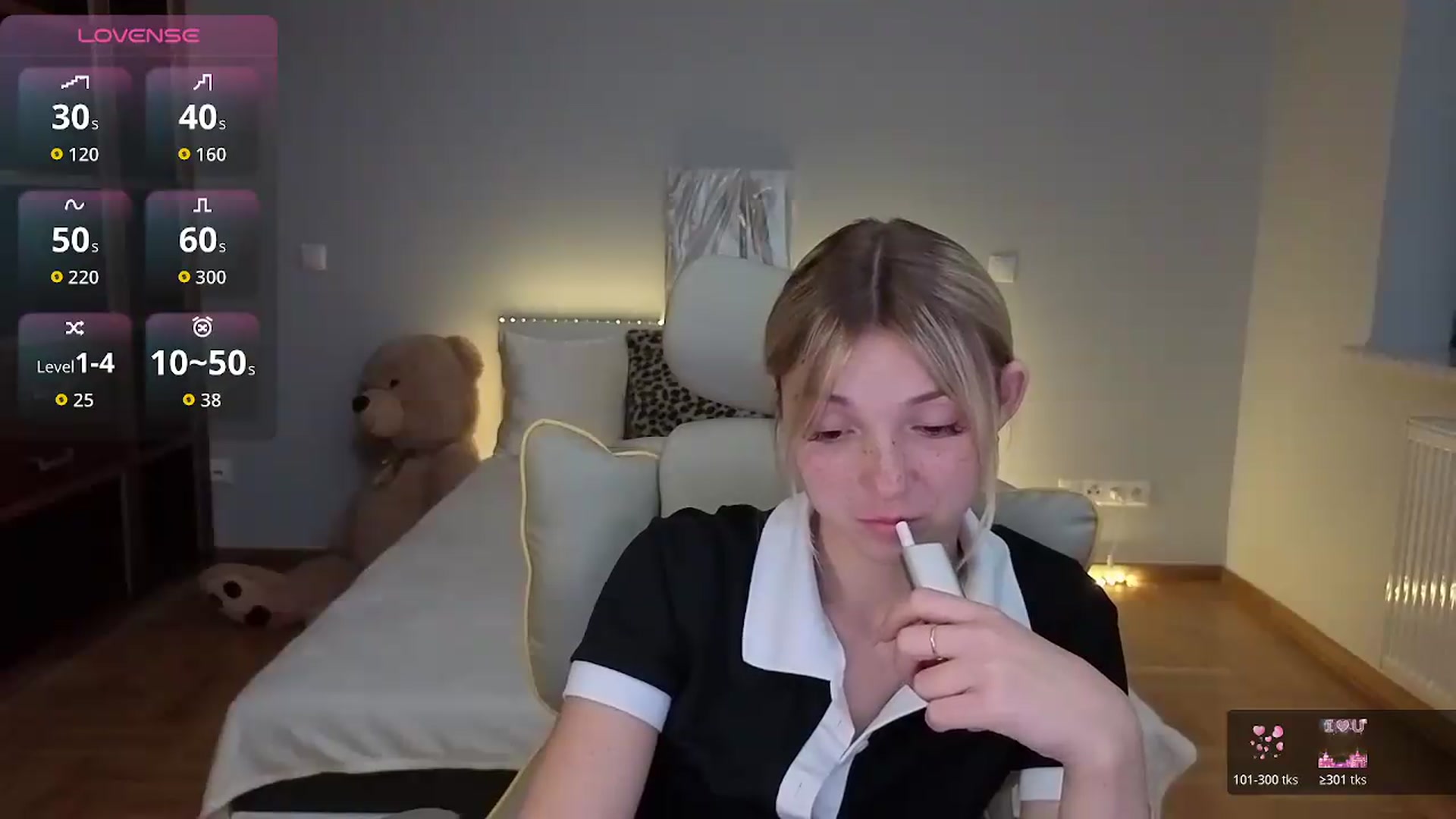 Gallery image thumbnail from Daisyy's myfreecams stream on, 07/10/2026, 02:10 image 12 of 20