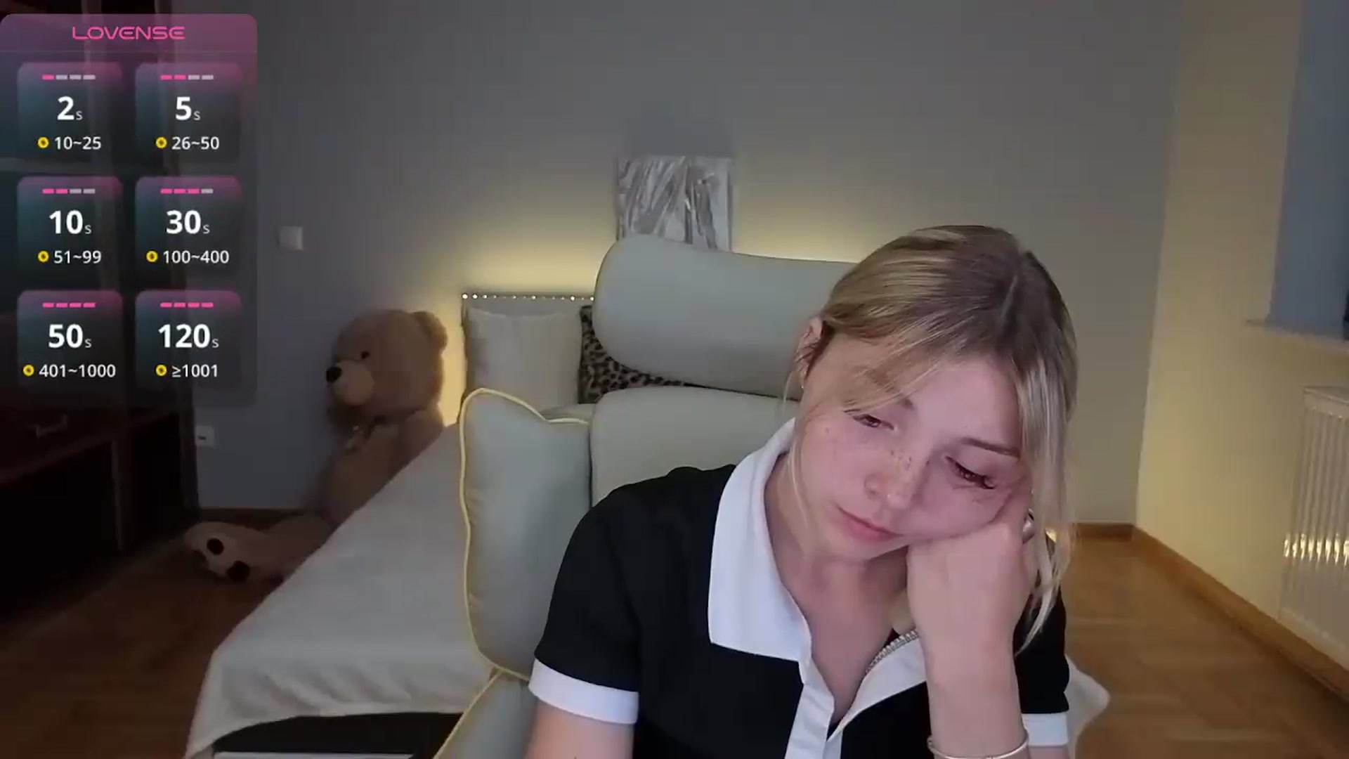 Gallery image thumbnail from Daisyy's myfreecams stream on, 07/10/2026, 02:10 image 19 of 20
