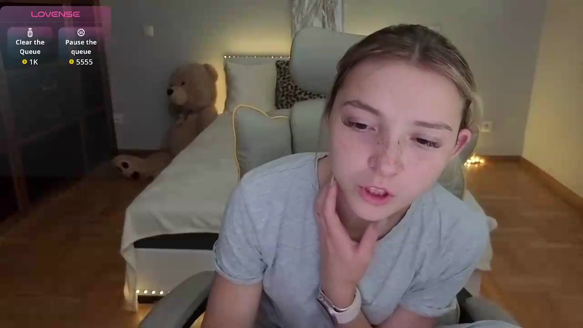 Gallery image thumbnail from Daisyy's myfreecams stream on, 07/10/2026, 12:46 image 6 of 20