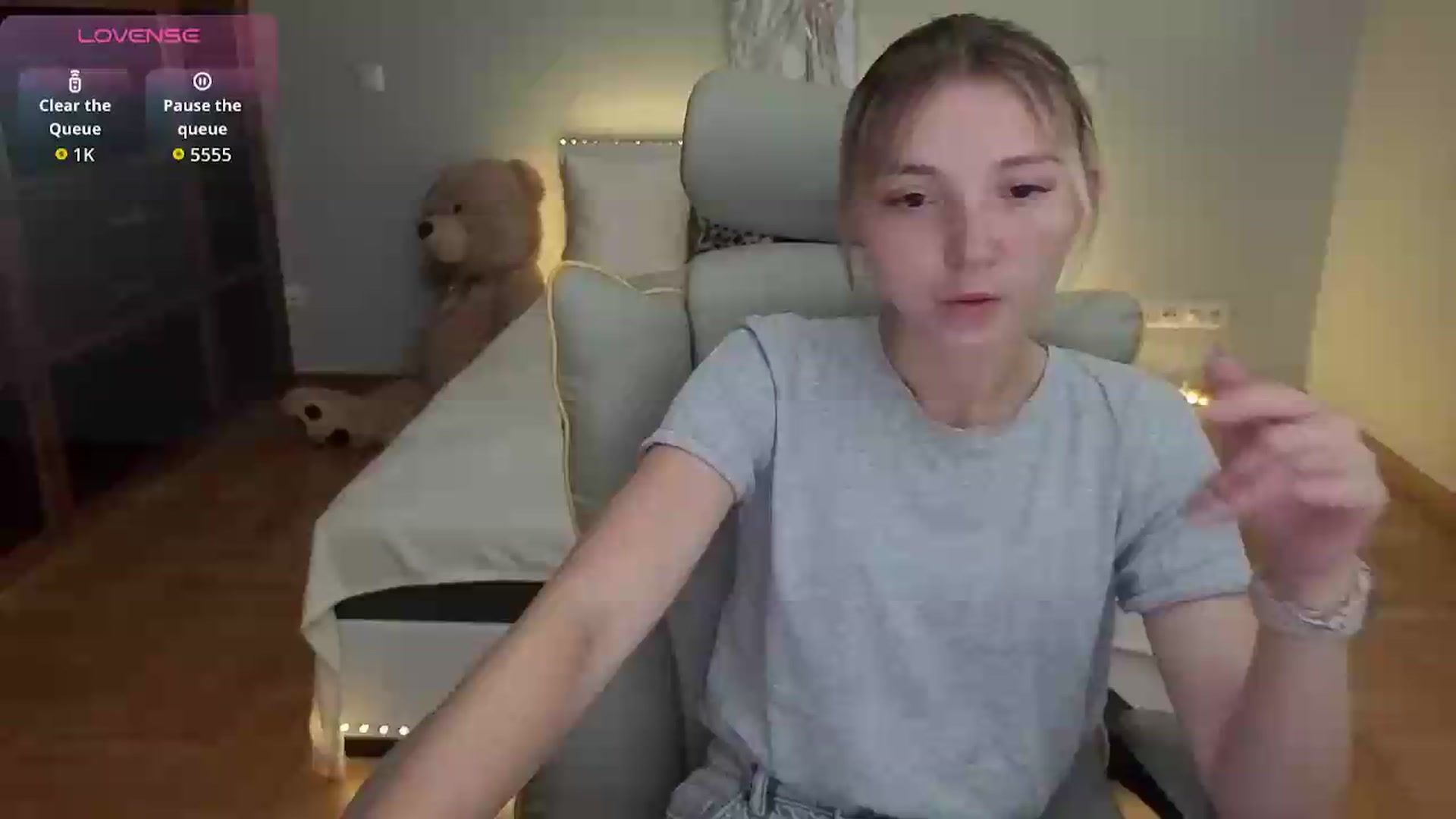 Gallery image thumbnail from Daisyy's myfreecams stream on, 07/10/2026, 12:46 image 1 of 20
