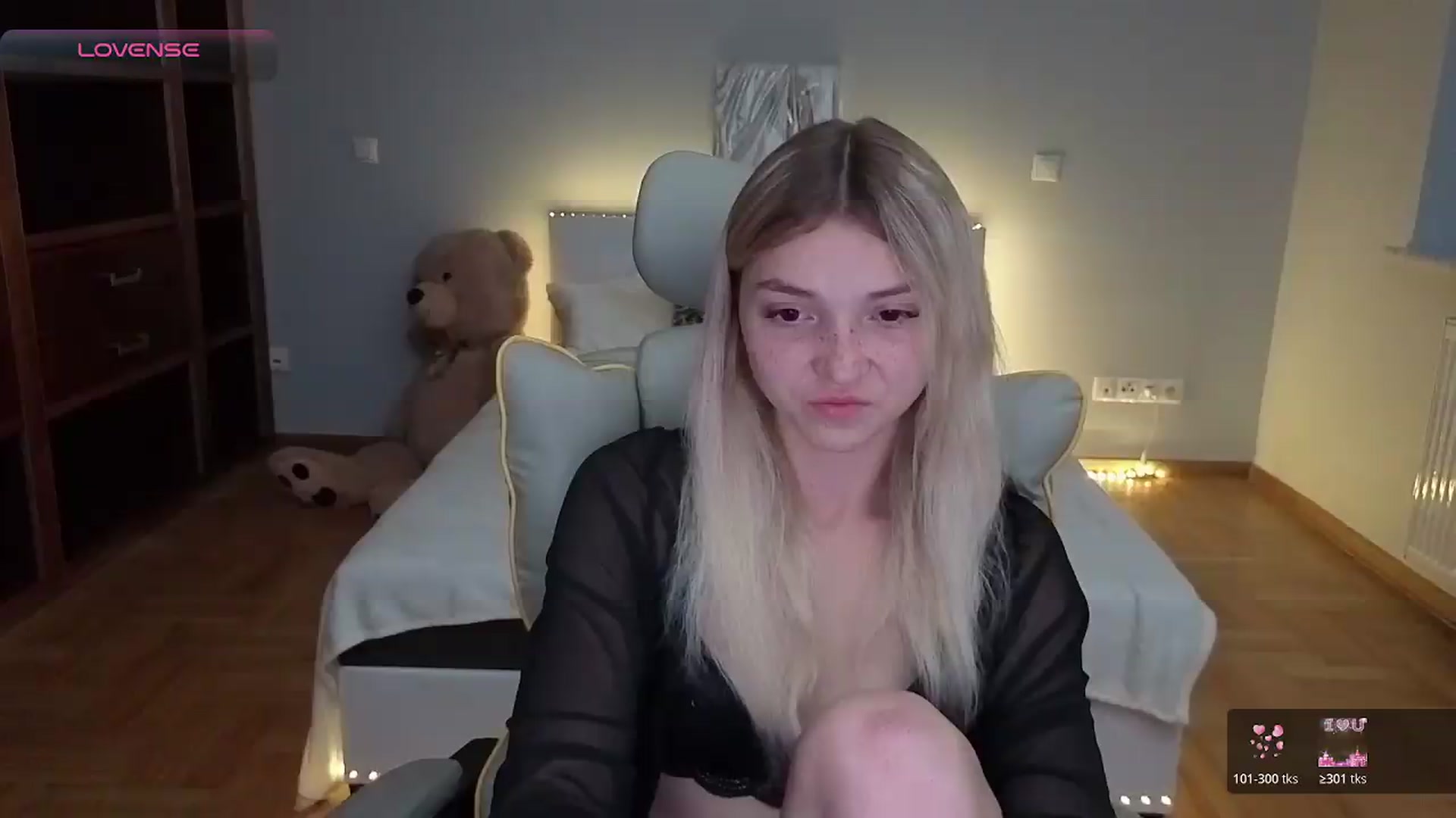 Gallery image thumbnail from Daisyy's myfreecams stream on, 07/10/2026, 20:03 image 1 of 20