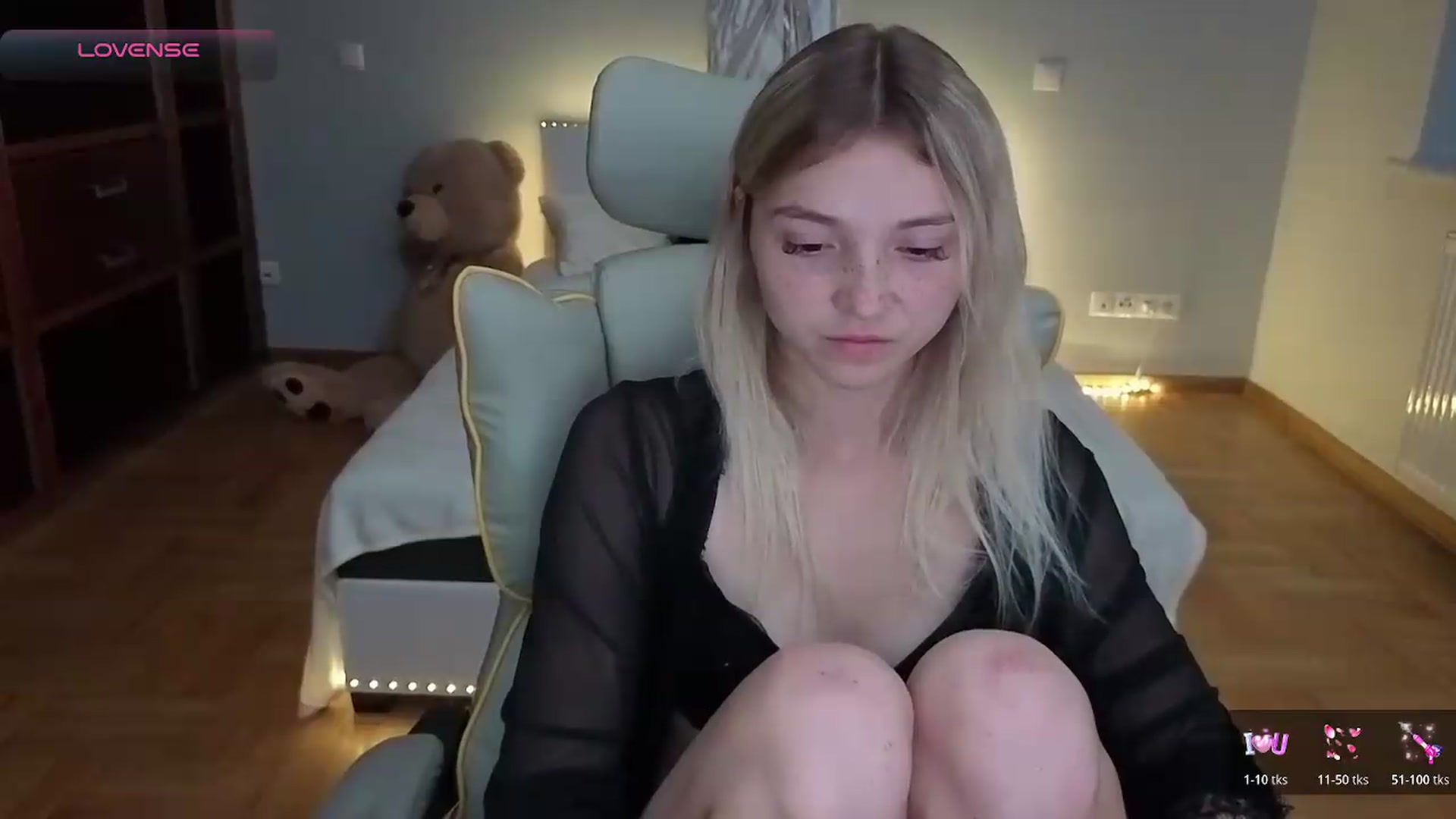 Gallery image thumbnail from Daisyy's myfreecams stream on, 07/10/2026, 22:22 image 3 of 20
