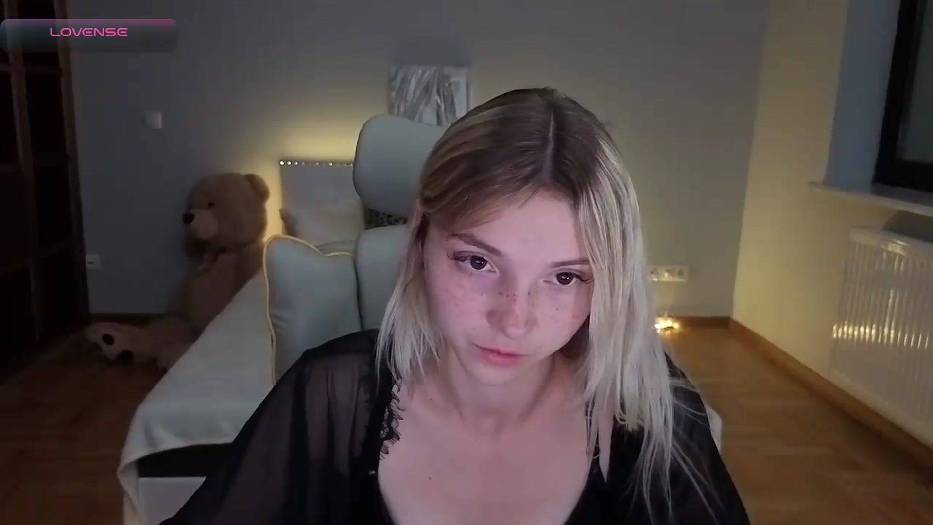 Gallery image thumbnail from Daisyy's myfreecams stream on, 07/10/2026, 23:42 image 2 of 20