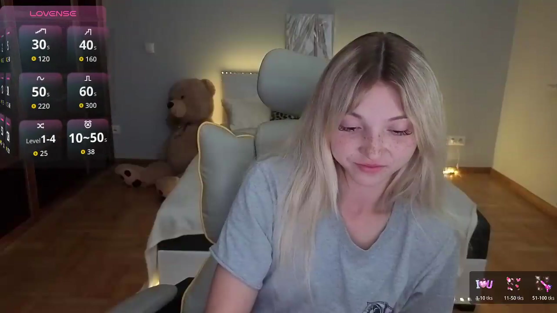 Gallery image thumbnail from Daisyy's myfreecams stream on, 07/11/2026, 14:59 image 9 of 20