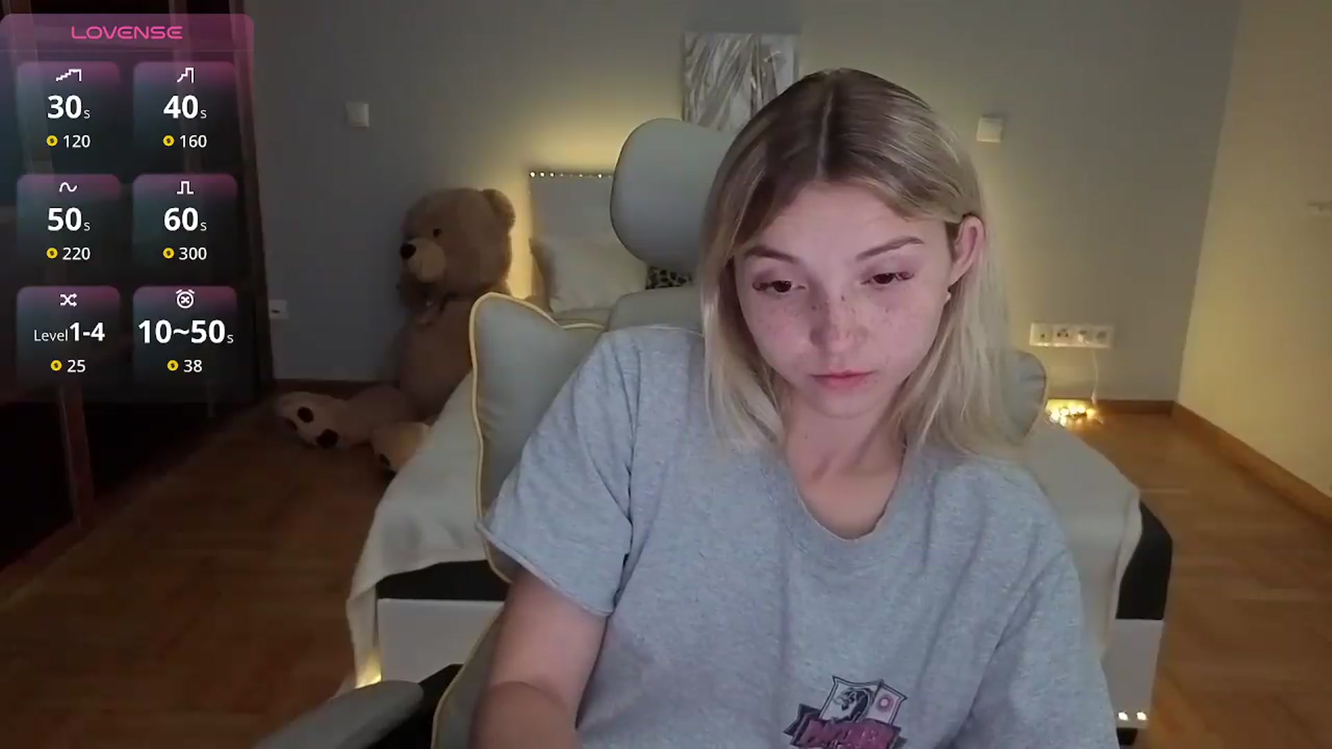 Gallery image thumbnail from Daisyy's myfreecams stream on, 07/11/2026, 14:59 image 12 of 20
