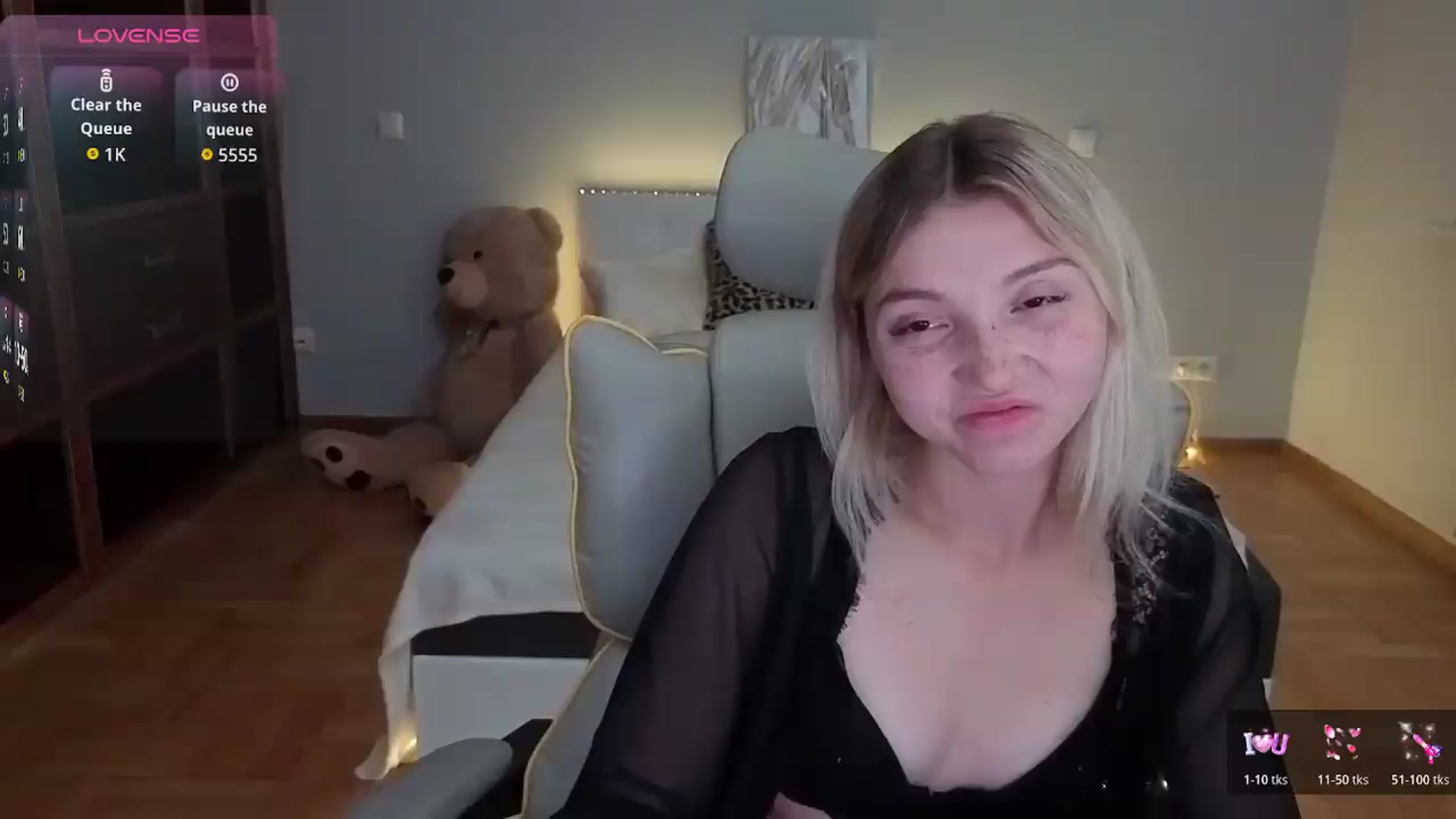 Gallery image thumbnail from Daisyy's myfreecams stream on, 07/11/2026, 18:20 image 1 of 20
