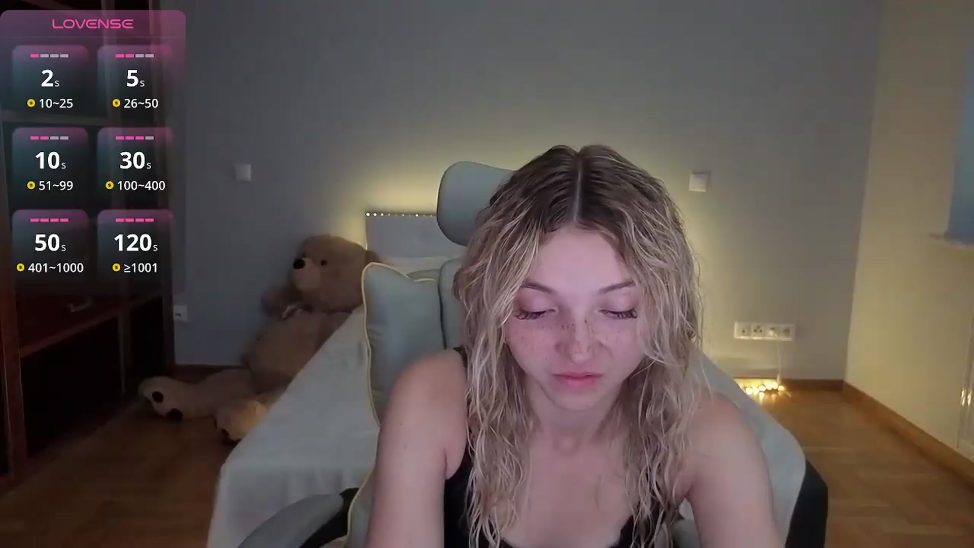 Gallery image thumbnail from Daisyy's myfreecams stream on, 07/12/2026, 13:46 image 5 of 20