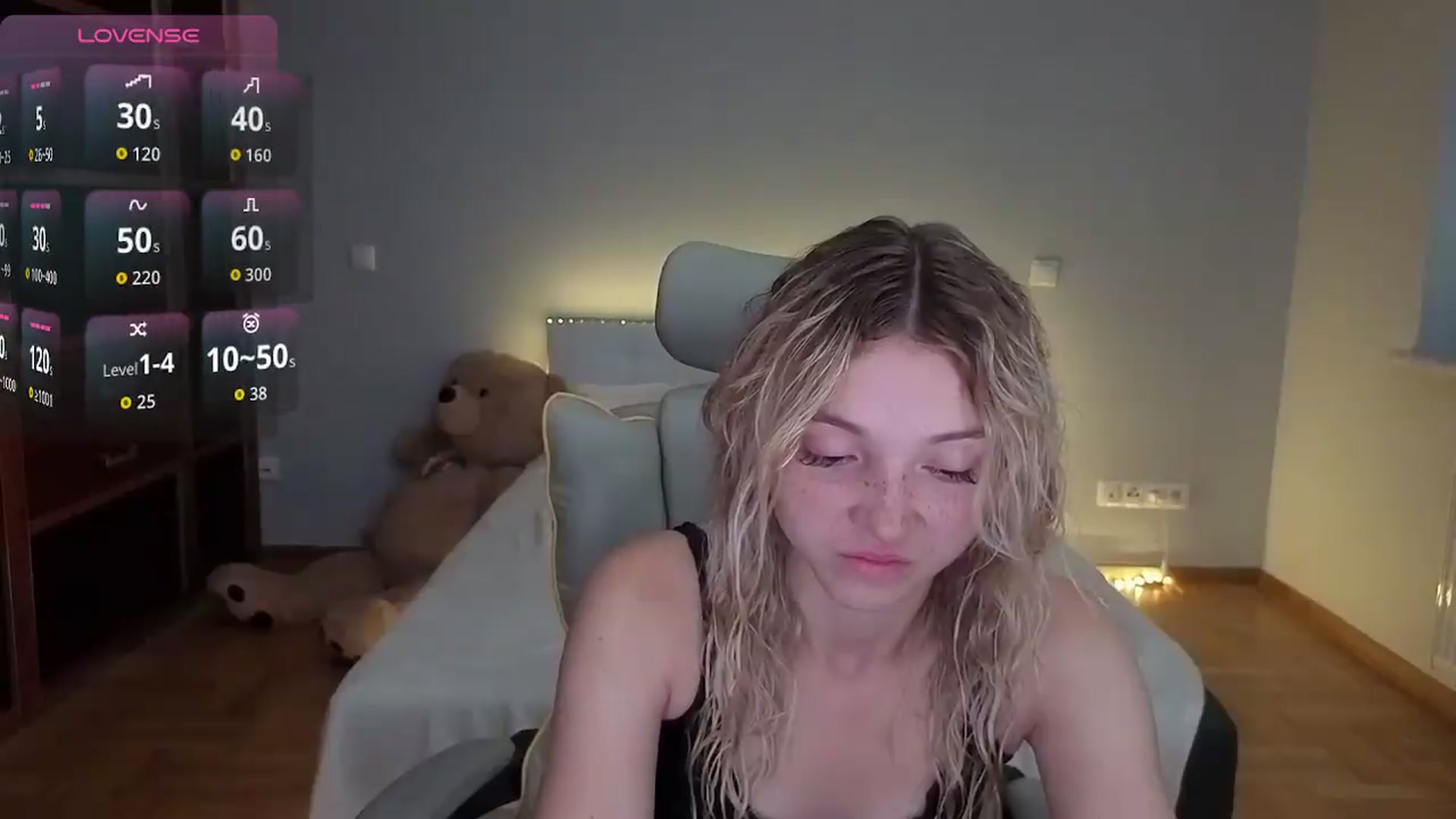 Gallery image thumbnail from Daisyy's myfreecams stream on, 07/12/2026, 13:46 image 4 of 20