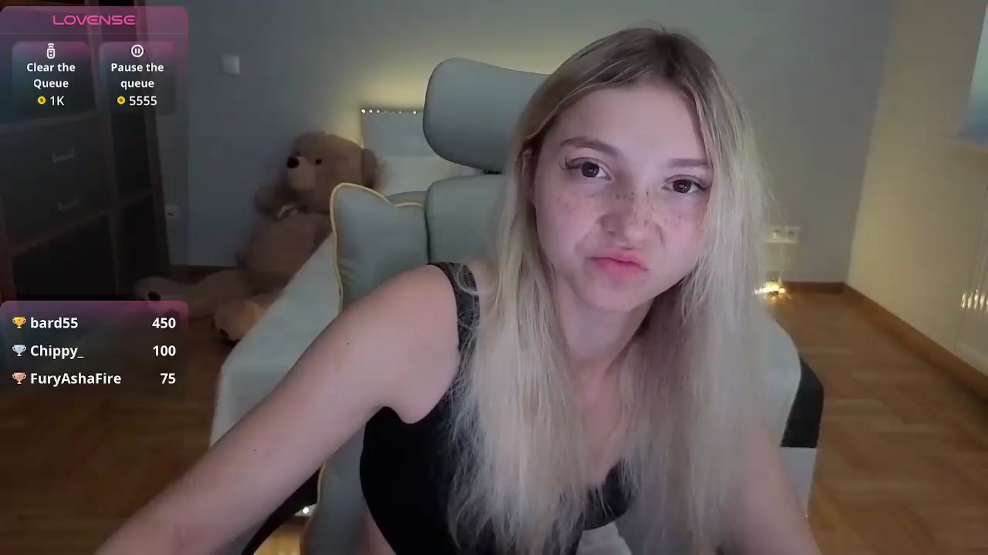 Gallery image thumbnail from Daisyy's myfreecams stream on, 07/12/2026, 15:35 image 15 of 20