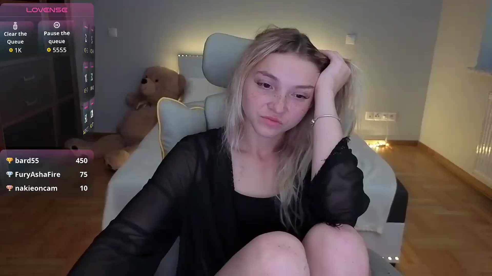 Gallery image thumbnail from Daisyy's myfreecams stream on, 07/12/2026, 15:35 image 2 of 20