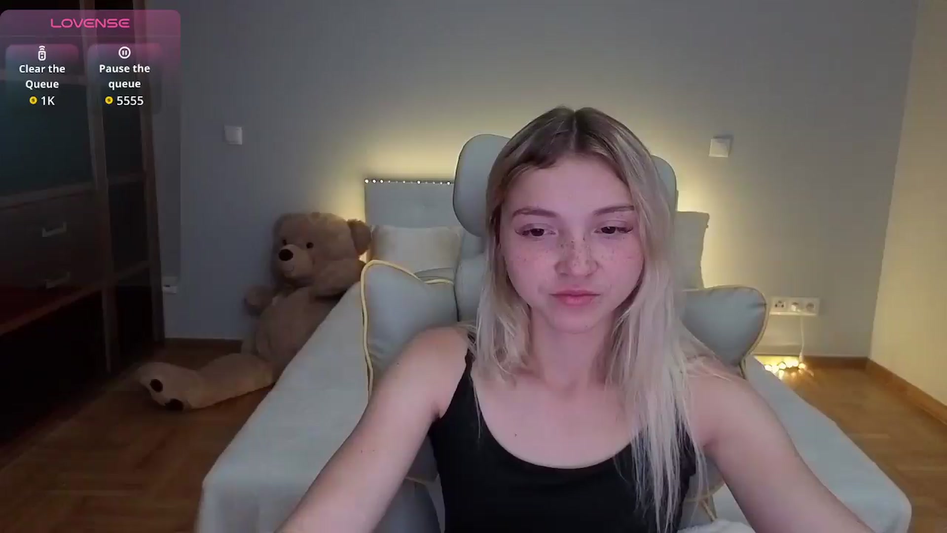 Gallery image thumbnail from Daisyy's myfreecams stream on, 07/13/2026, 01:51 image 18 of 20