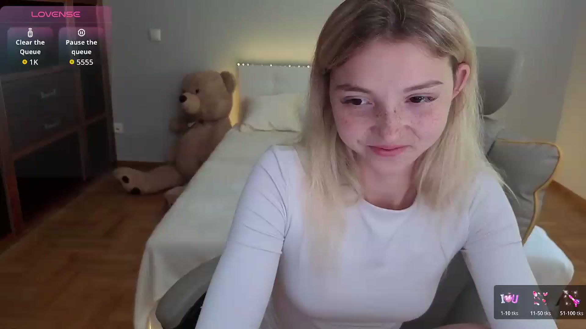 Gallery image thumbnail from Daisyy's myfreecams stream on, 07/13/2026, 14:53 image 8 of 20