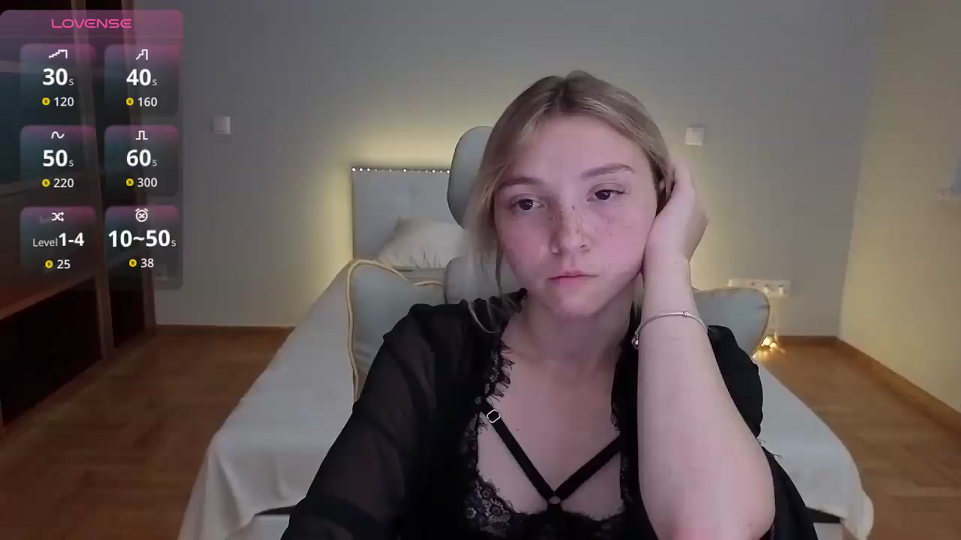 Gallery image thumbnail from Daisyy's myfreecams stream on, 07/14/2026, 16:16 image 17 of 20