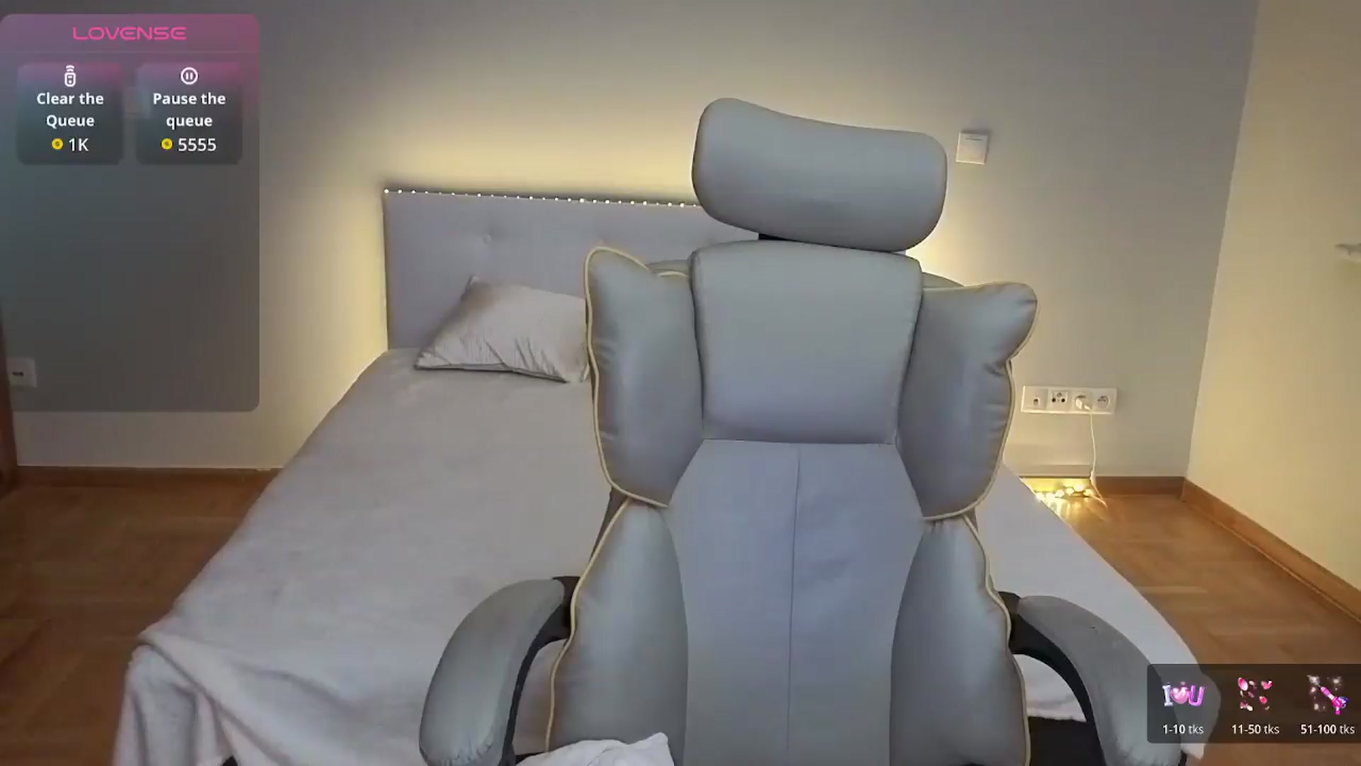 Gallery image thumbnail from Daisyy's myfreecams stream on, 07/14/2026, 21:28 image 2 of 20