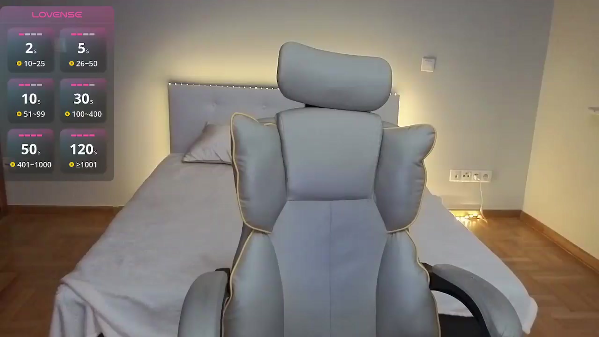 Gallery image thumbnail from Daisyy's myfreecams stream on, 07/14/2026, 21:28 image 1 of 20
