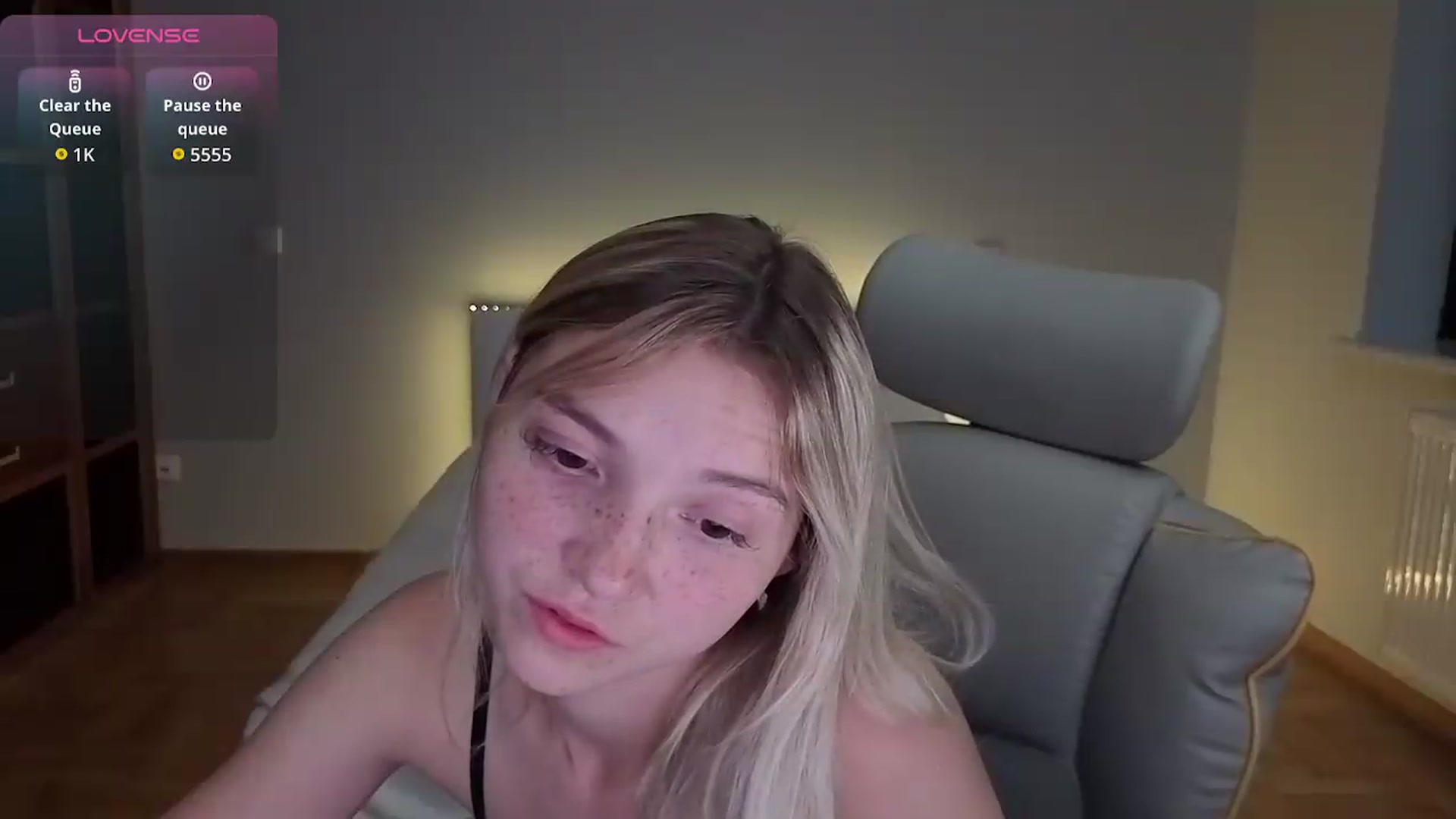 Gallery image thumbnail from Daisyy's myfreecams stream on, 07/14/2026, 21:28 image 13 of 20