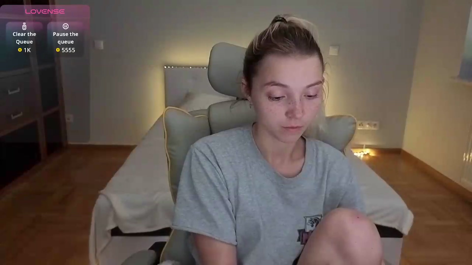 Gallery image thumbnail from Daisyy's myfreecams stream on, 07/15/2026, 12:24 image 11 of 20