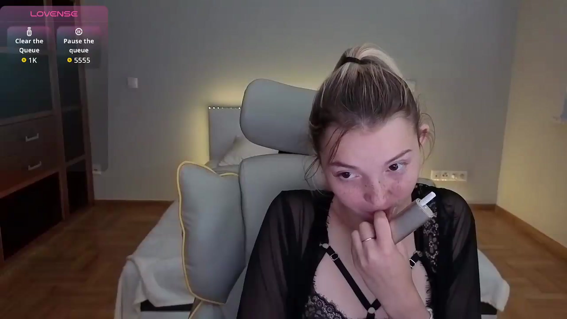Gallery image thumbnail from Daisyy's myfreecams stream on, 07/15/2026, 14:35 image 4 of 20