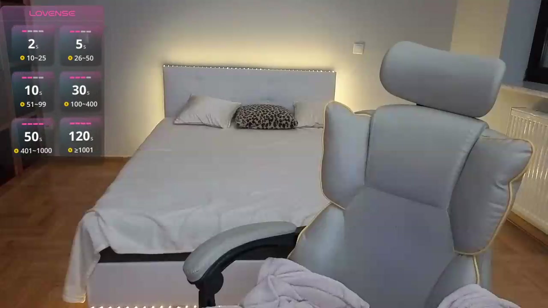 Gallery image thumbnail from Daisyy's myfreecams stream on, 07/15/2026, 23:24 image 15 of 20