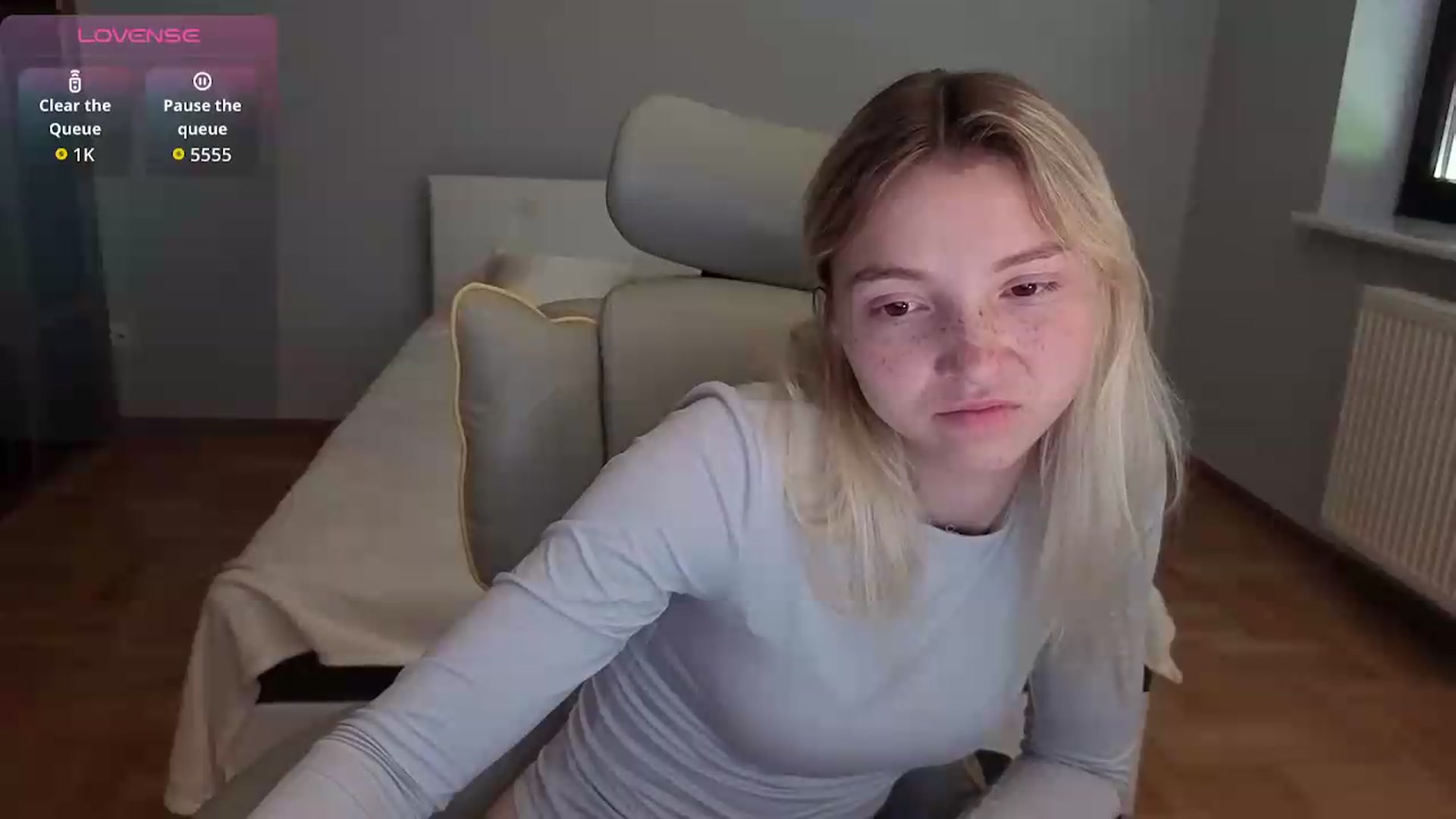 Gallery image thumbnail from Daisyy's myfreecams stream on, 07/16/2026, 12:59 image 17 of 20