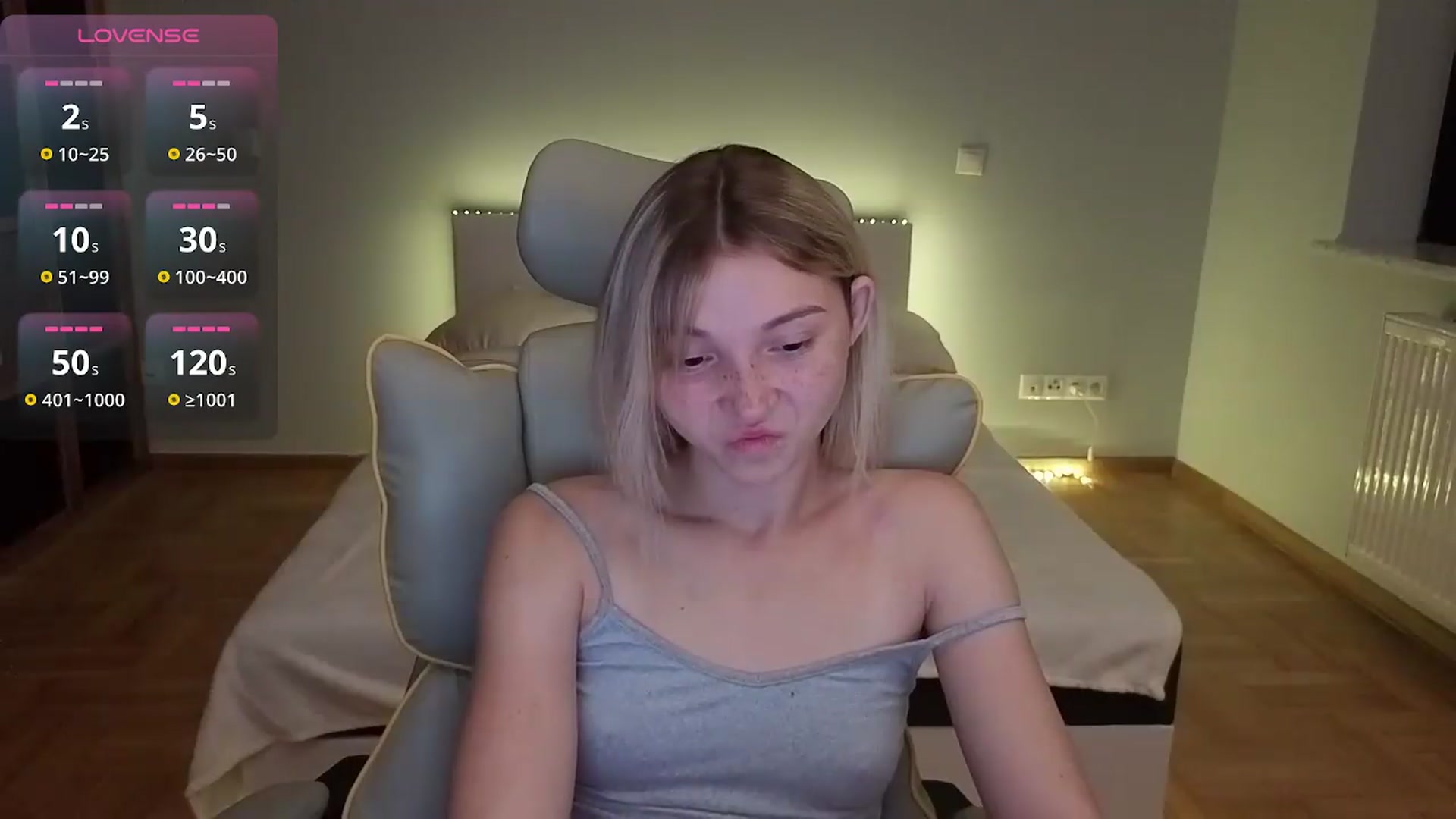 Gallery image thumbnail from Daisyy's myfreecams stream on, 07/17/2026, 24:23 image 3 of 20
