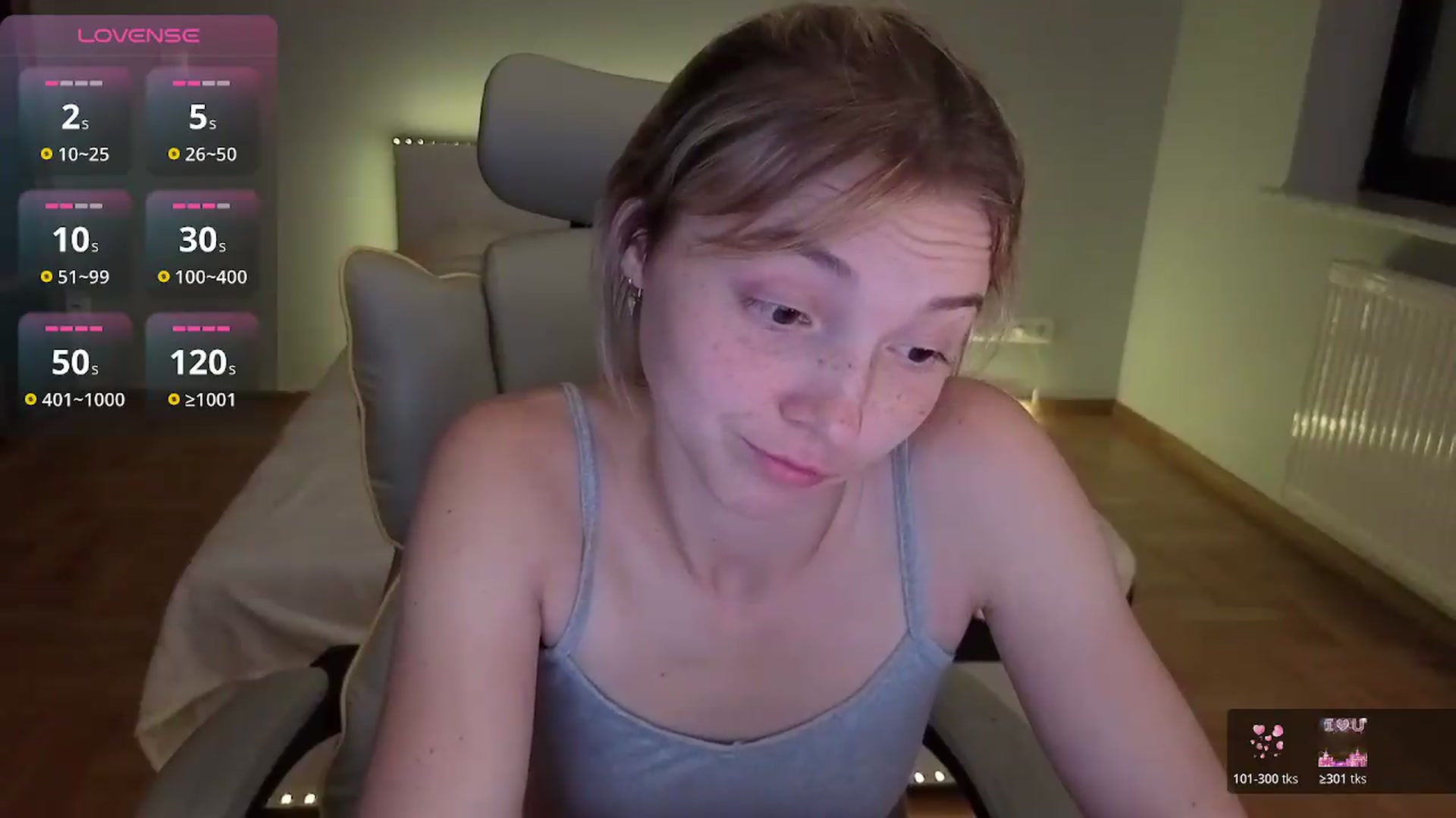 Gallery image thumbnail from Daisyy's myfreecams stream on, 07/17/2026, 01:09 image 5 of 20