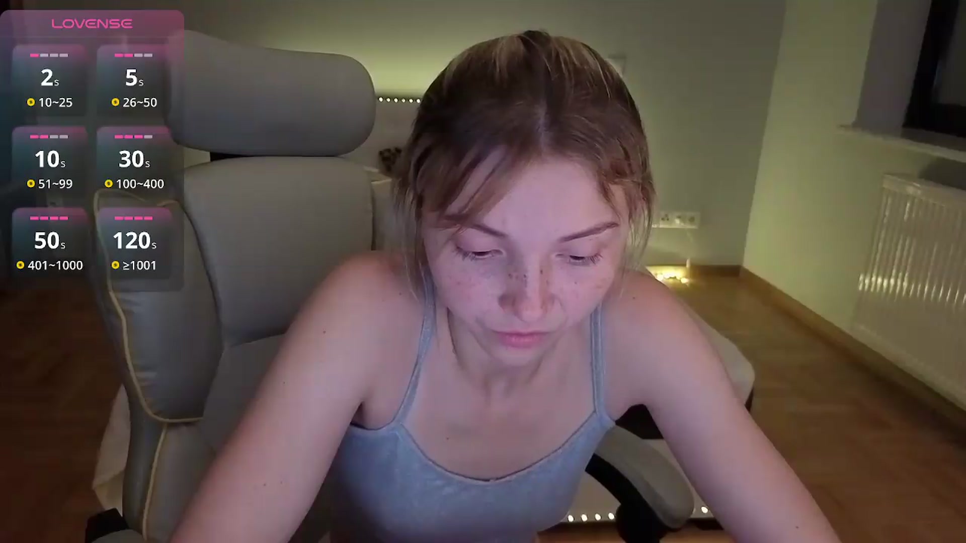 Gallery image thumbnail from Daisyy's myfreecams stream on, 07/17/2026, 01:09 image 13 of 20