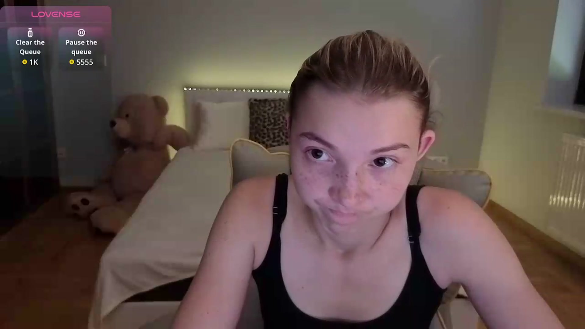 Gallery image thumbnail from Daisyy's myfreecams stream on, 07/17/2026, 13:13 image 4 of 20