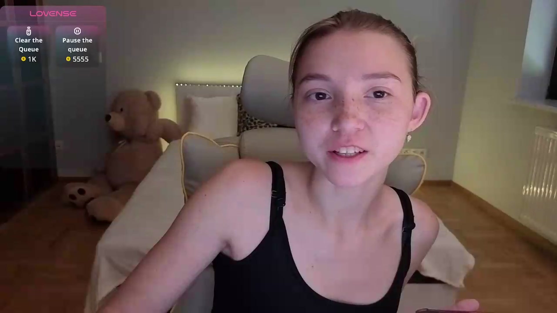 Gallery image thumbnail from Daisyy's myfreecams stream on, 07/17/2026, 13:13 image 17 of 20