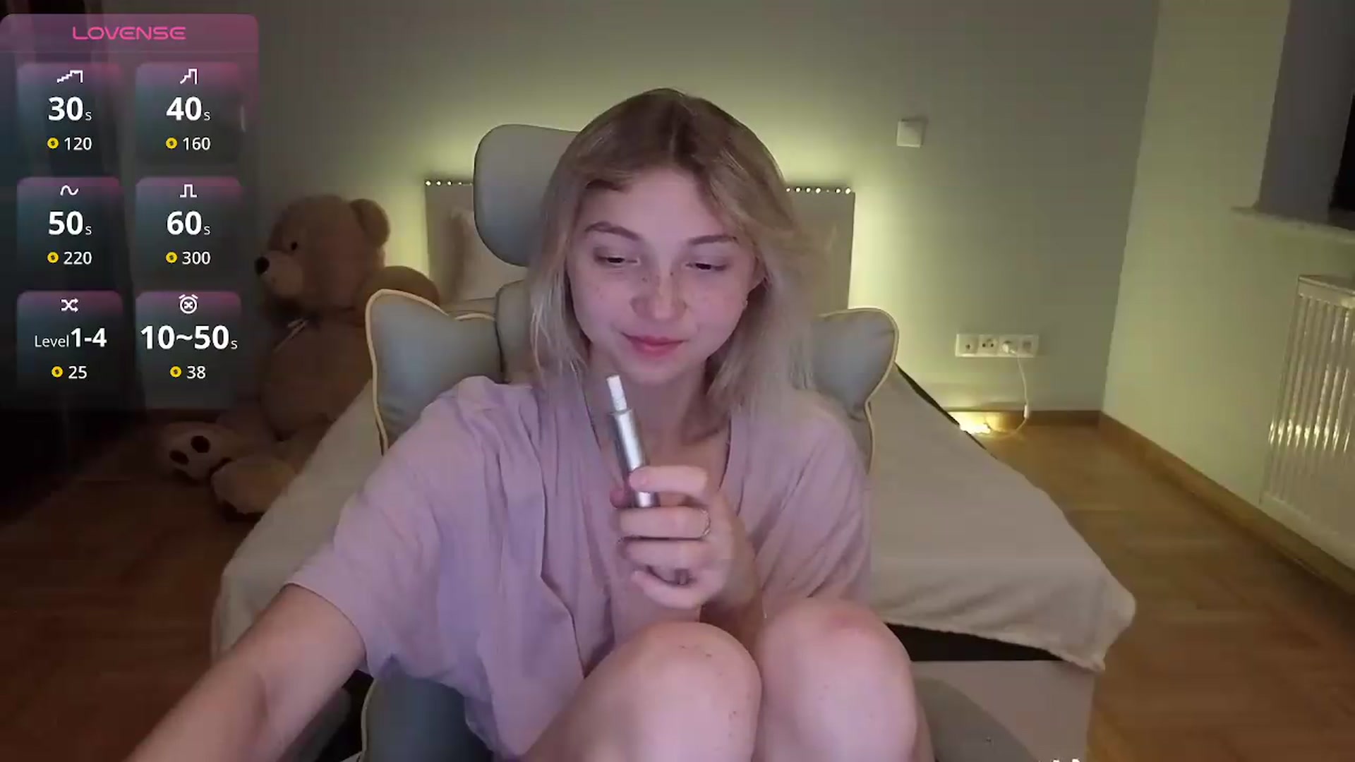 Gallery image thumbnail from Daisyy's myfreecams stream on, 07/17/2026, 20:11 image 5 of 20