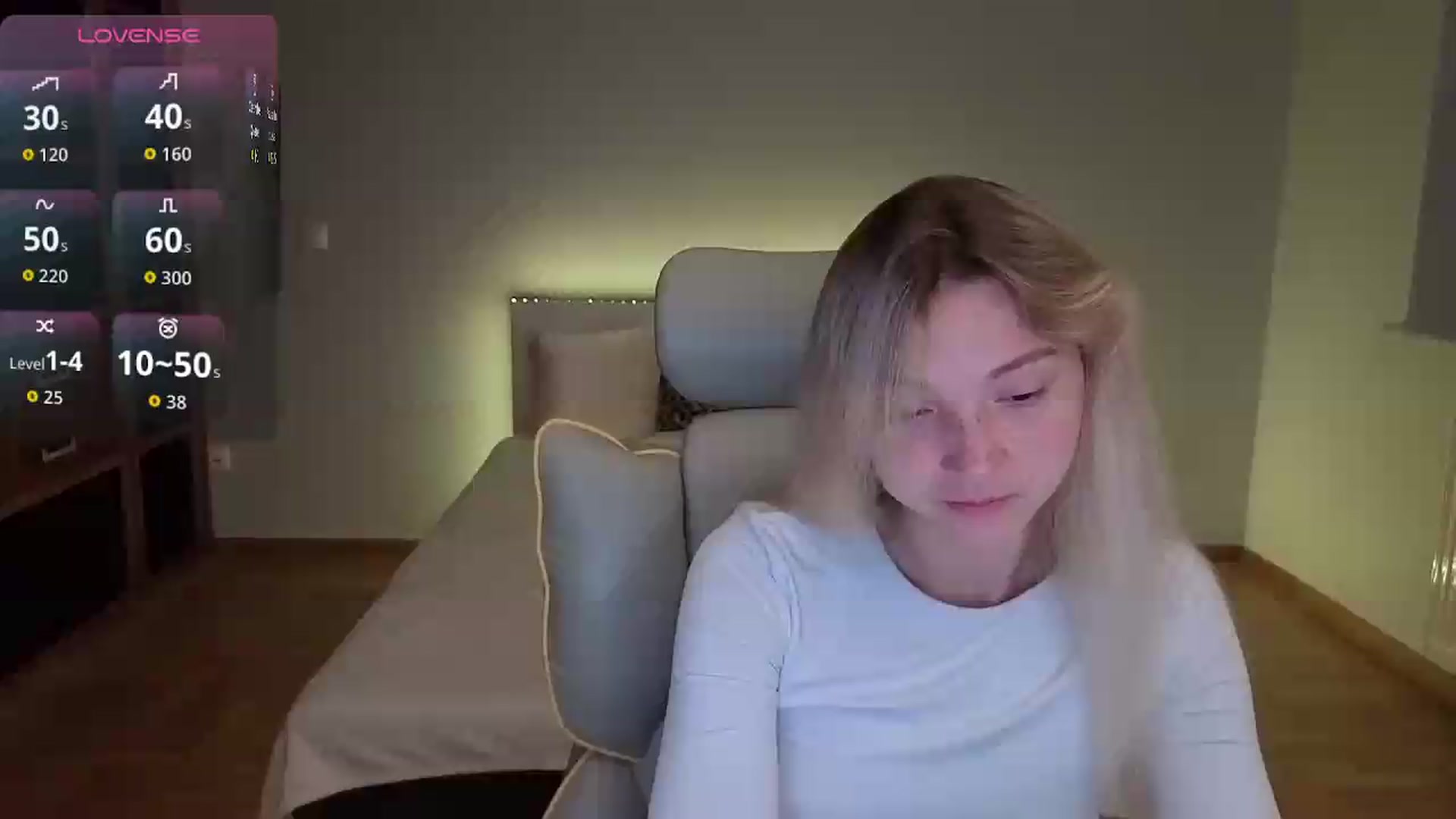 Gallery image thumbnail from Daisyy's myfreecams stream on, 07/18/2026, 14:14 image 14 of 20