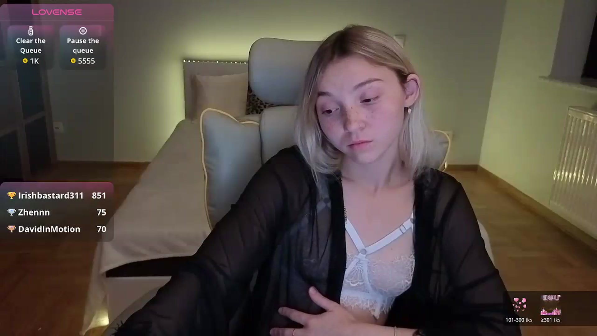 Gallery image thumbnail from Daisyy's myfreecams stream on, 07/18/2026, 16:09 image 13 of 20