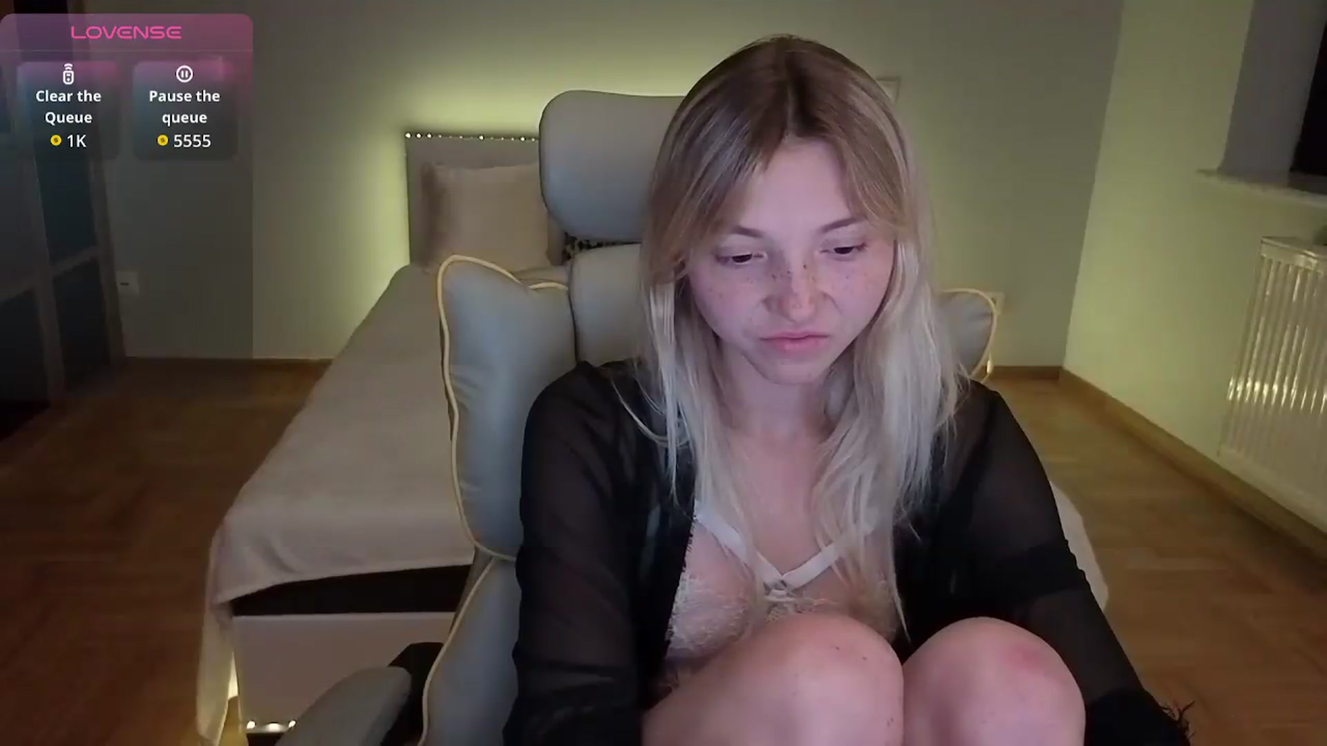 Gallery image thumbnail from Daisyy's myfreecams stream on, 07/18/2026, 19:10 image 4 of 20
