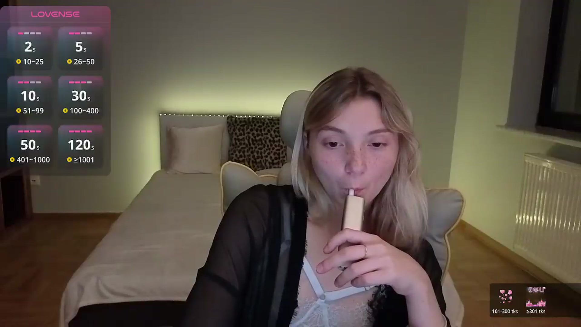 Gallery image thumbnail from Daisyy's myfreecams stream on, 07/18/2026, 21:57 image 19 of 20