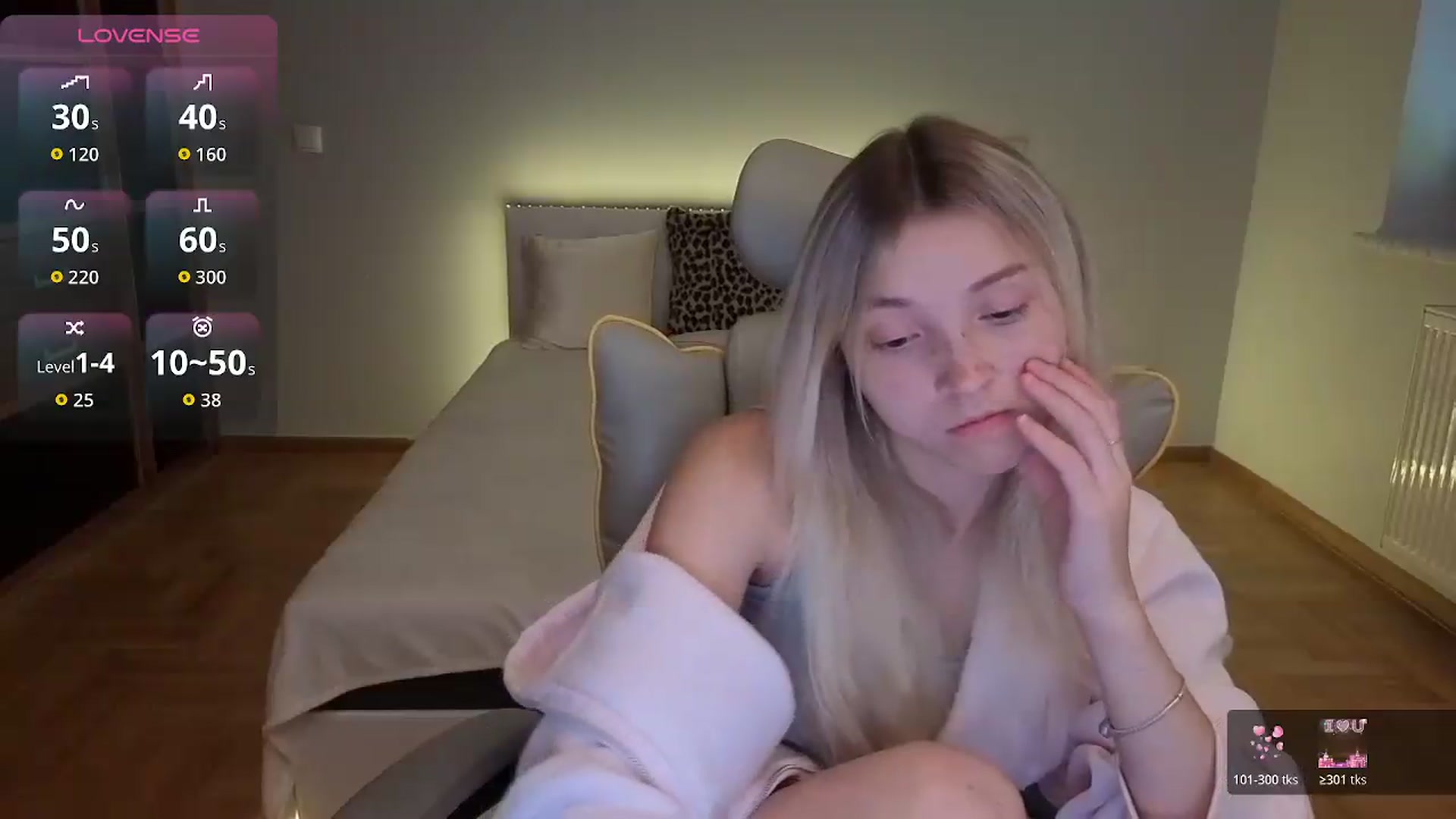 Gallery image thumbnail from Daisyy's myfreecams stream on, 07/19/2026, 14:55 image 7 of 20
