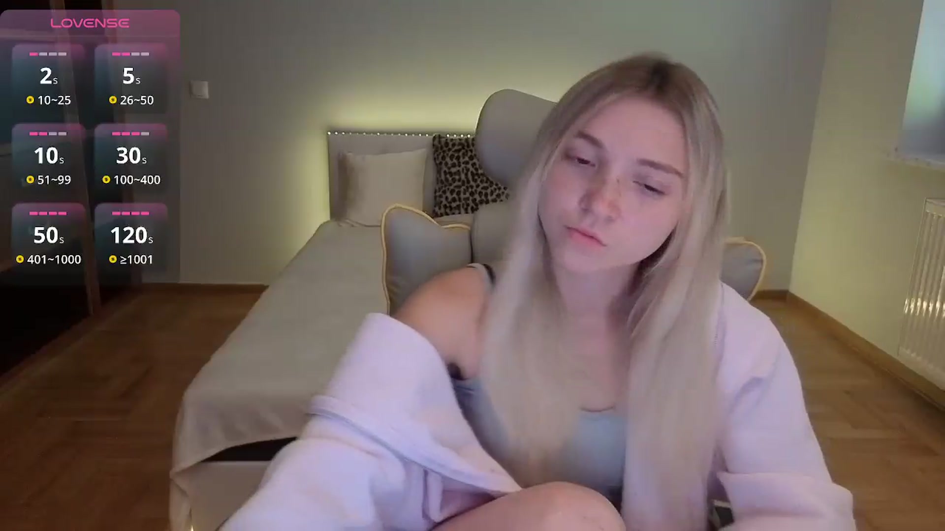 Gallery image thumbnail from Daisyy's myfreecams stream on, 07/19/2026, 14:55 image 3 of 20