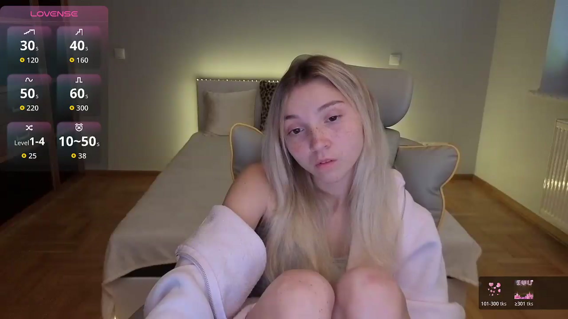 Gallery image thumbnail from Daisyy's myfreecams stream on, 07/19/2026, 14:55 image 8 of 20