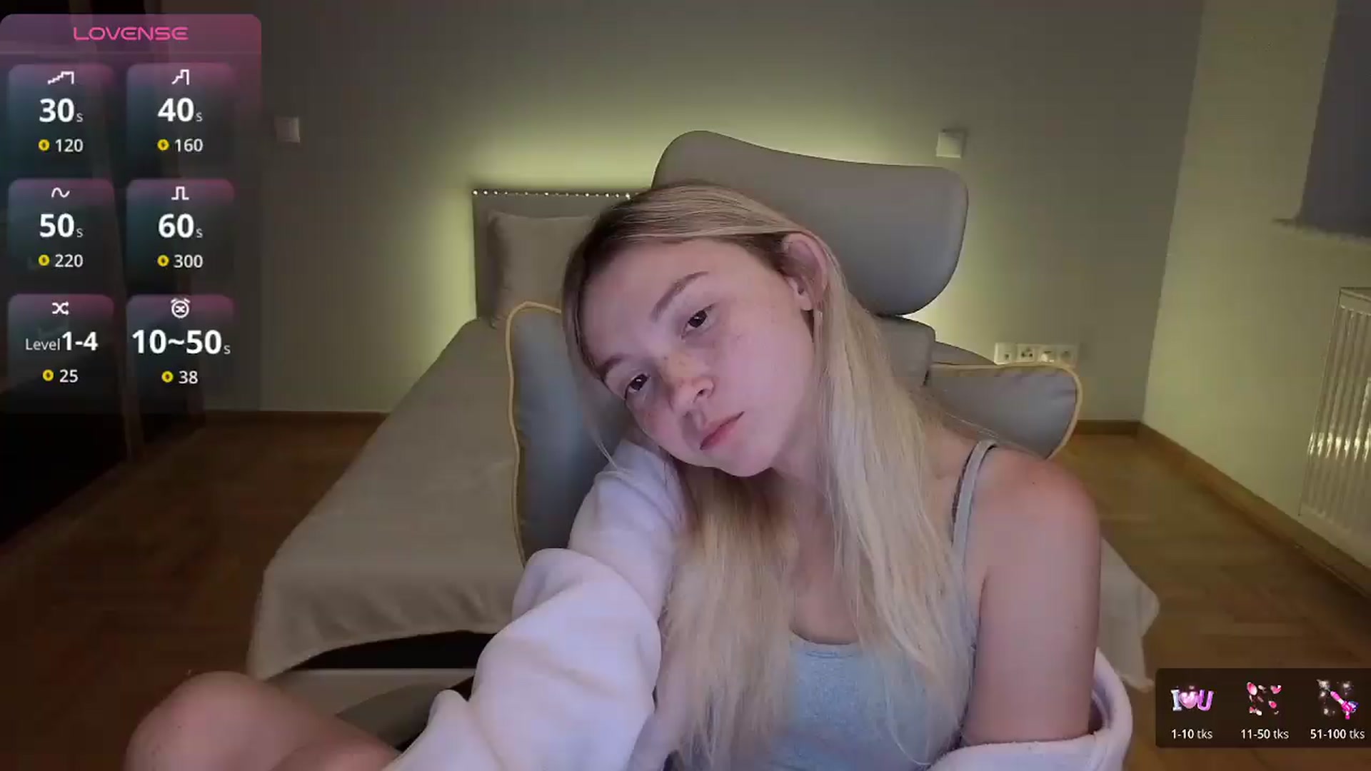 Gallery image thumbnail from Daisyy's myfreecams stream on, 07/19/2026, 17:27 image 1 of 20
