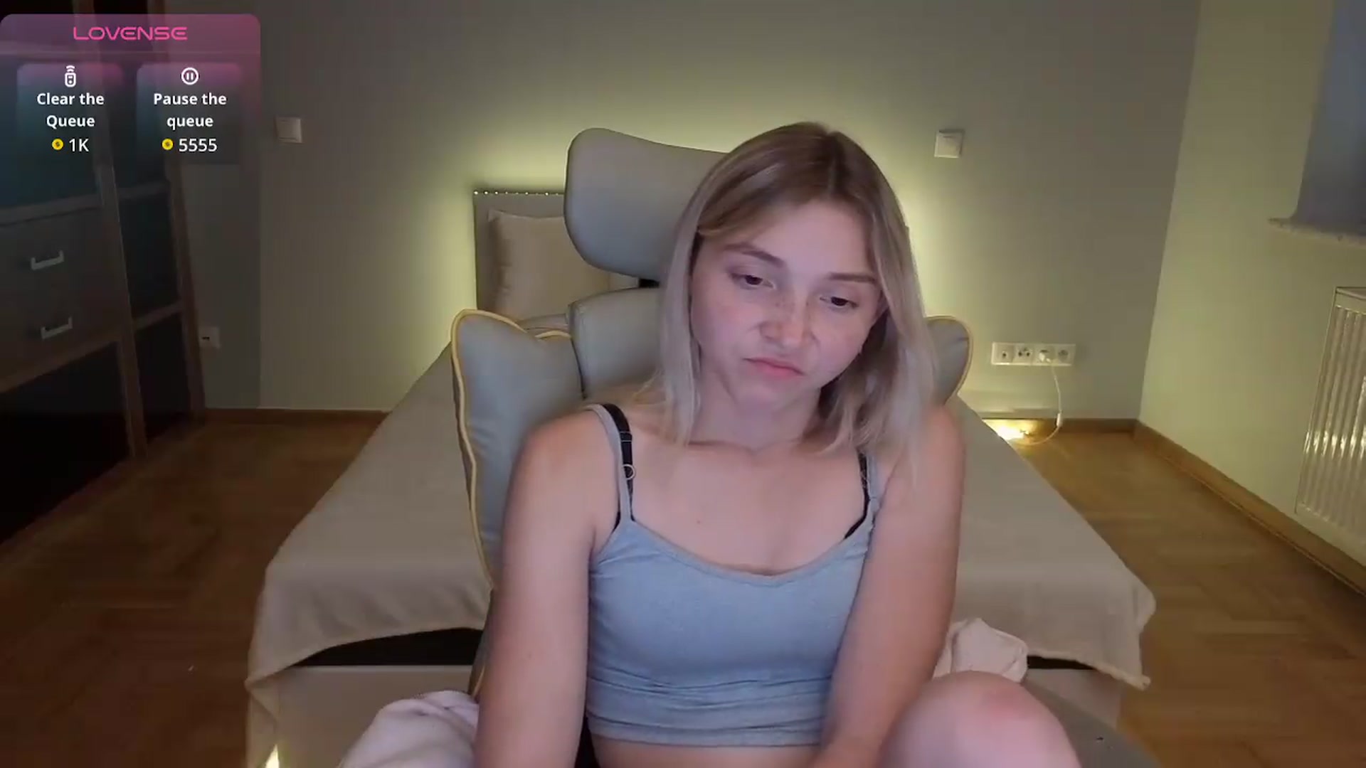 Gallery image thumbnail from Daisyy's myfreecams stream on, 07/19/2026, 17:27 image 8 of 20