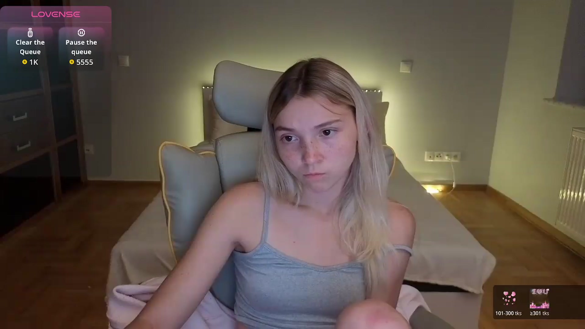 Gallery image thumbnail from Daisyy's myfreecams stream on, 07/19/2026, 20:08 image 14 of 20