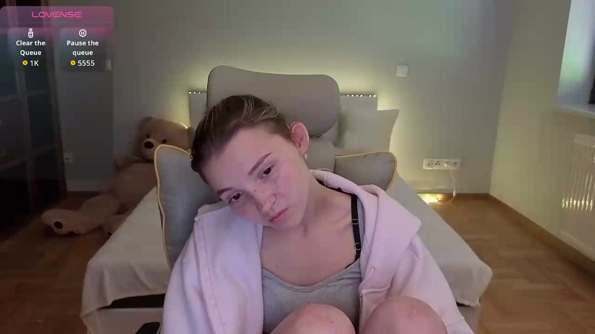 Gallery image thumbnail from Daisyy's myfreecams stream on, 07/20/2026, 13:12 image 20 of 20
