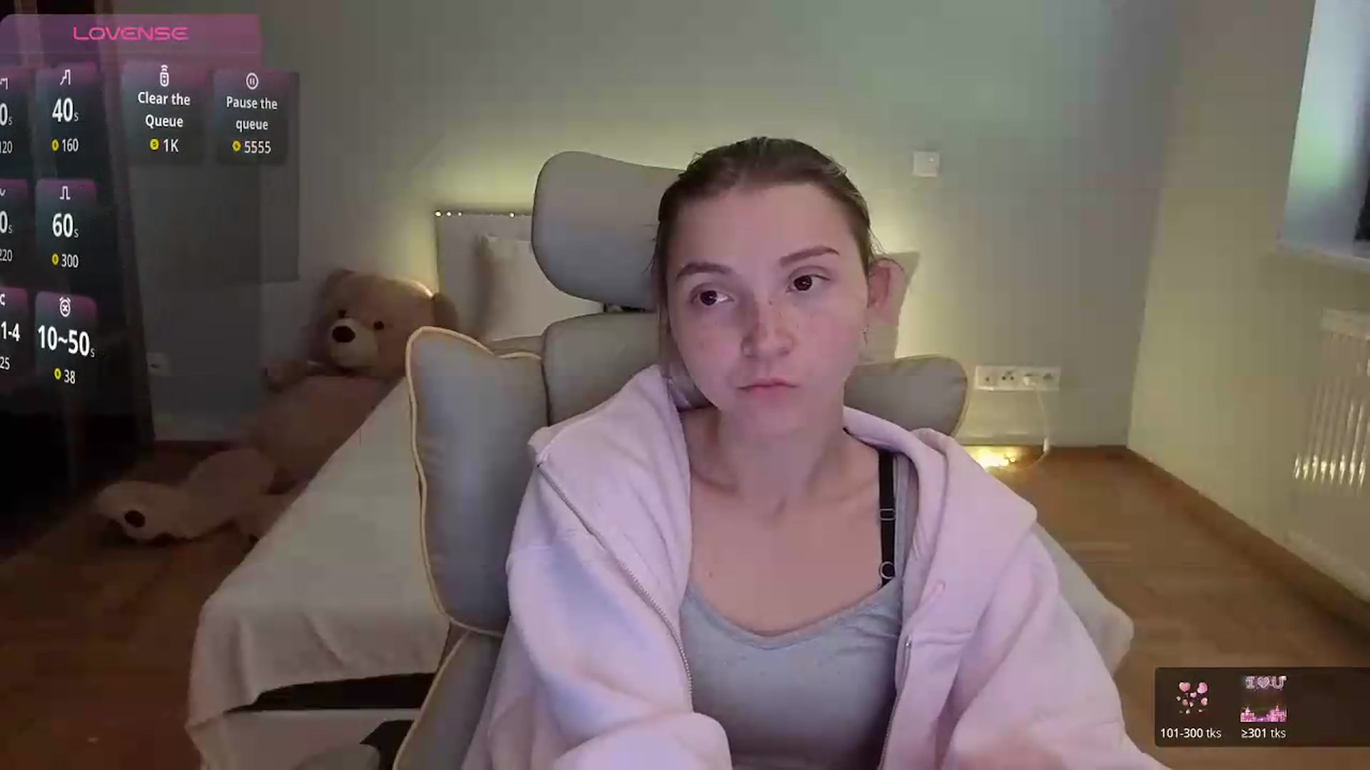 Gallery image thumbnail from Daisyy's myfreecams stream on, 07/20/2026, 13:12 image 16 of 20