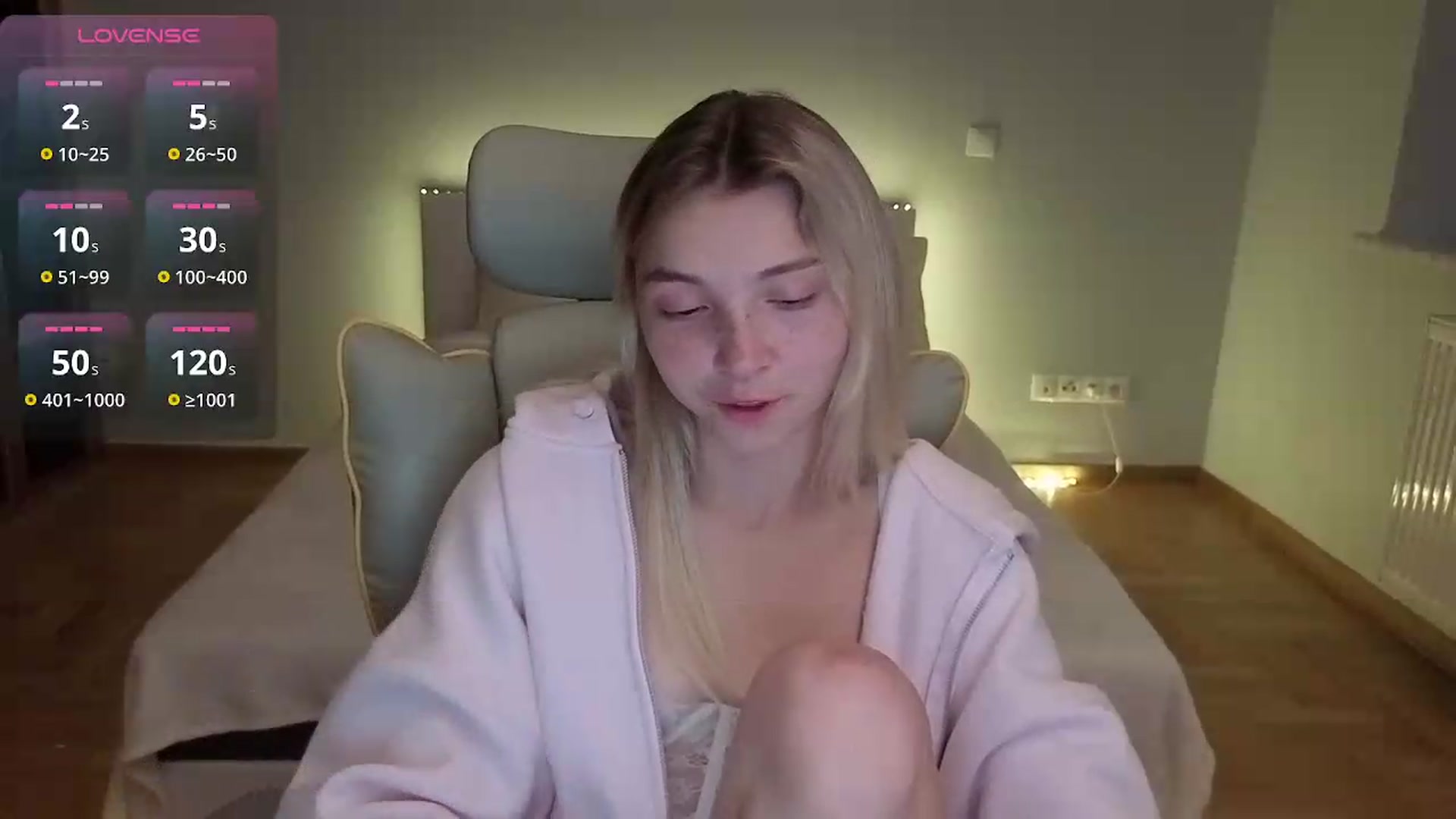 Gallery image thumbnail from Daisyy's myfreecams stream on, 07/21/2026, 13:47 image 7 of 20