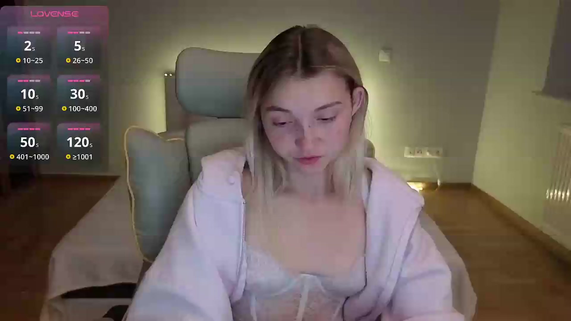 Gallery image thumbnail from Daisyy's myfreecams stream on, 07/21/2026, 13:47 image 9 of 20