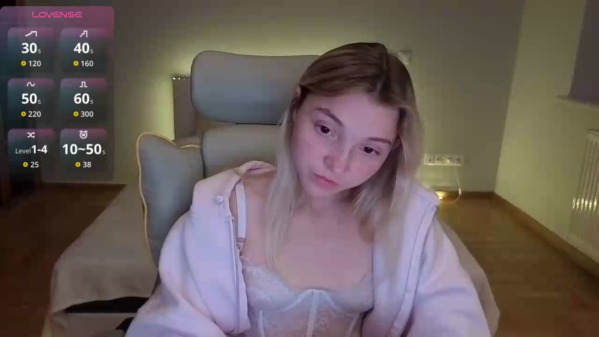 Gallery image thumbnail from Daisyy's myfreecams stream on, 07/21/2026, 13:47 image 15 of 20