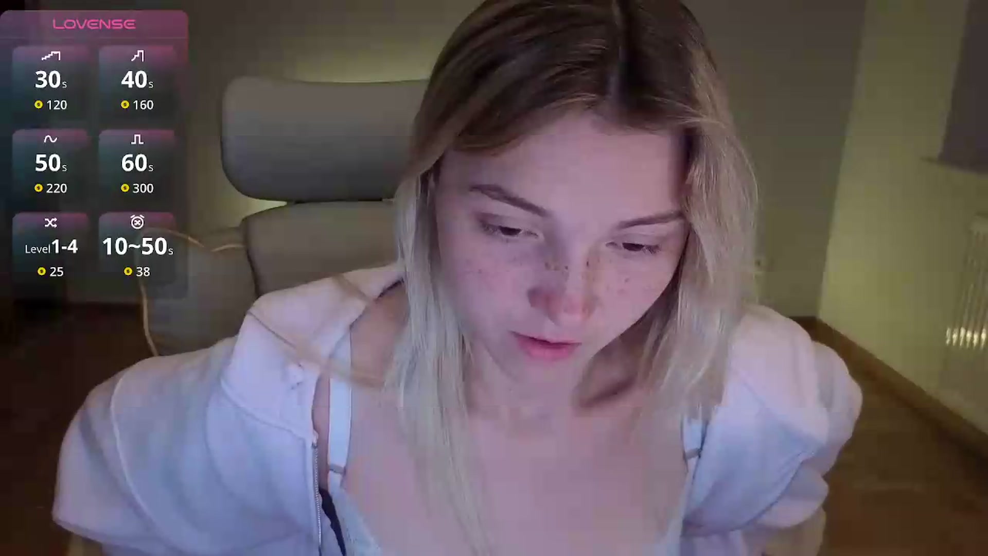 Gallery image thumbnail from Daisyy's myfreecams stream on, 07/21/2026, 13:47 image 8 of 20